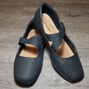 ♥️NWOB BLACK FLATS